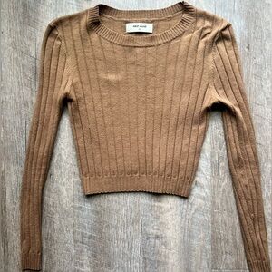 First Muse Long Sleeve Crop Top